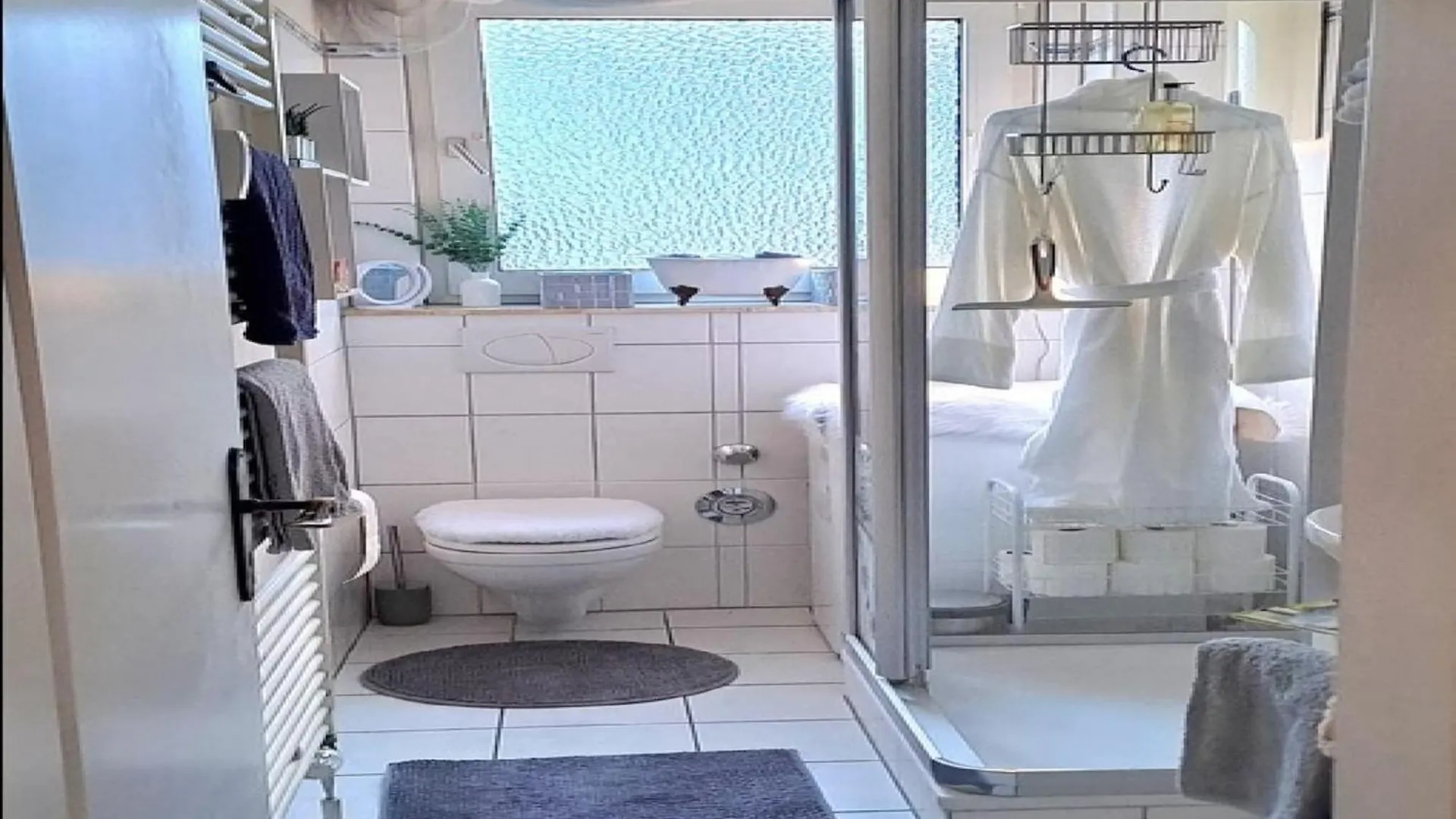 Holiday home Tasteful Apartment With Balcony Hannover